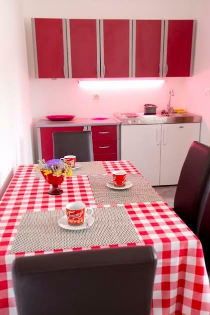 Apartments Kordic Vis Dış mekan fotoğraf