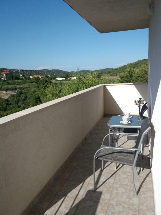 Apartments Kordic Vis Dış mekan fotoğraf